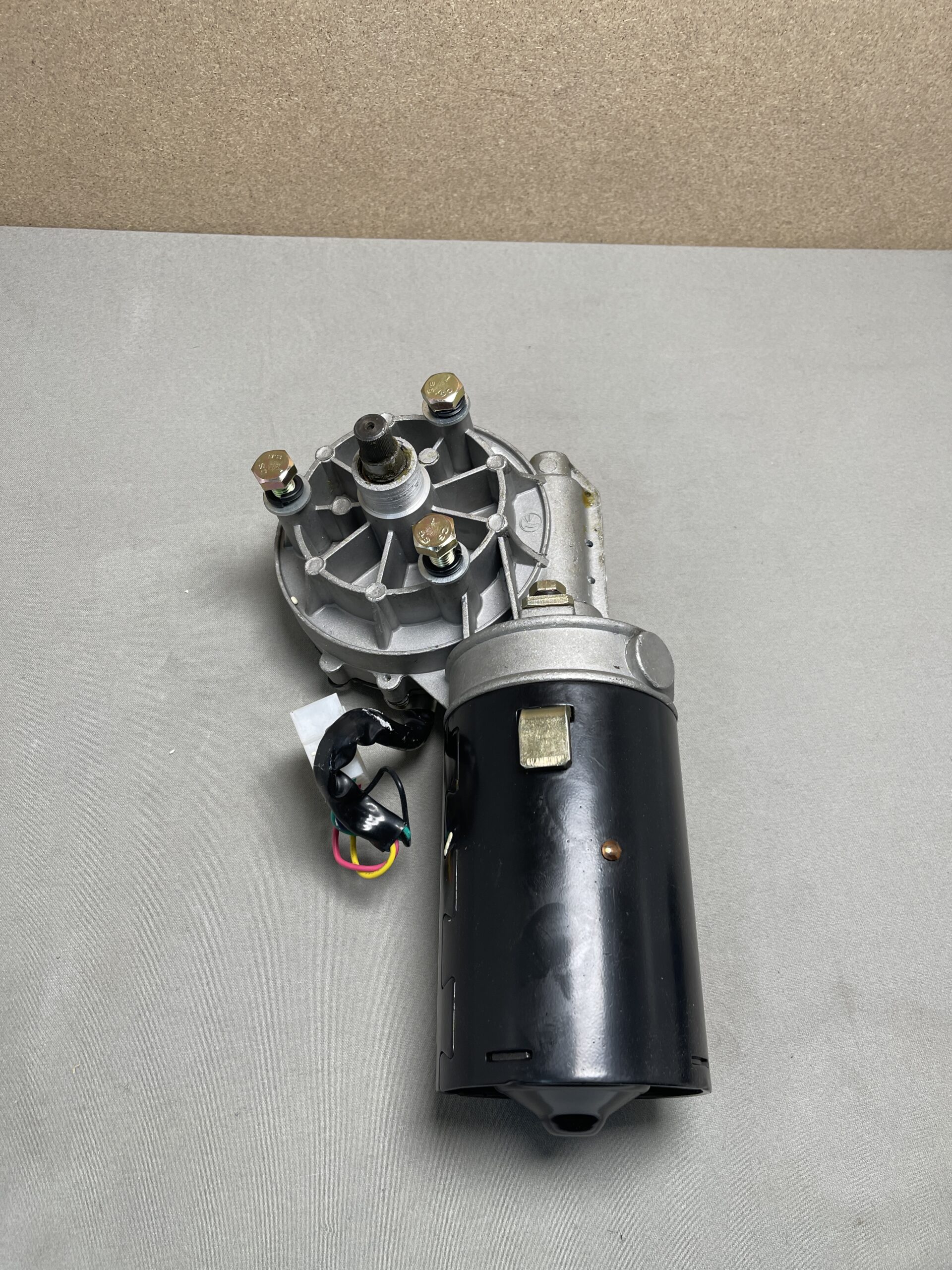 Scheibenwischermotor Integra 3 / 925673