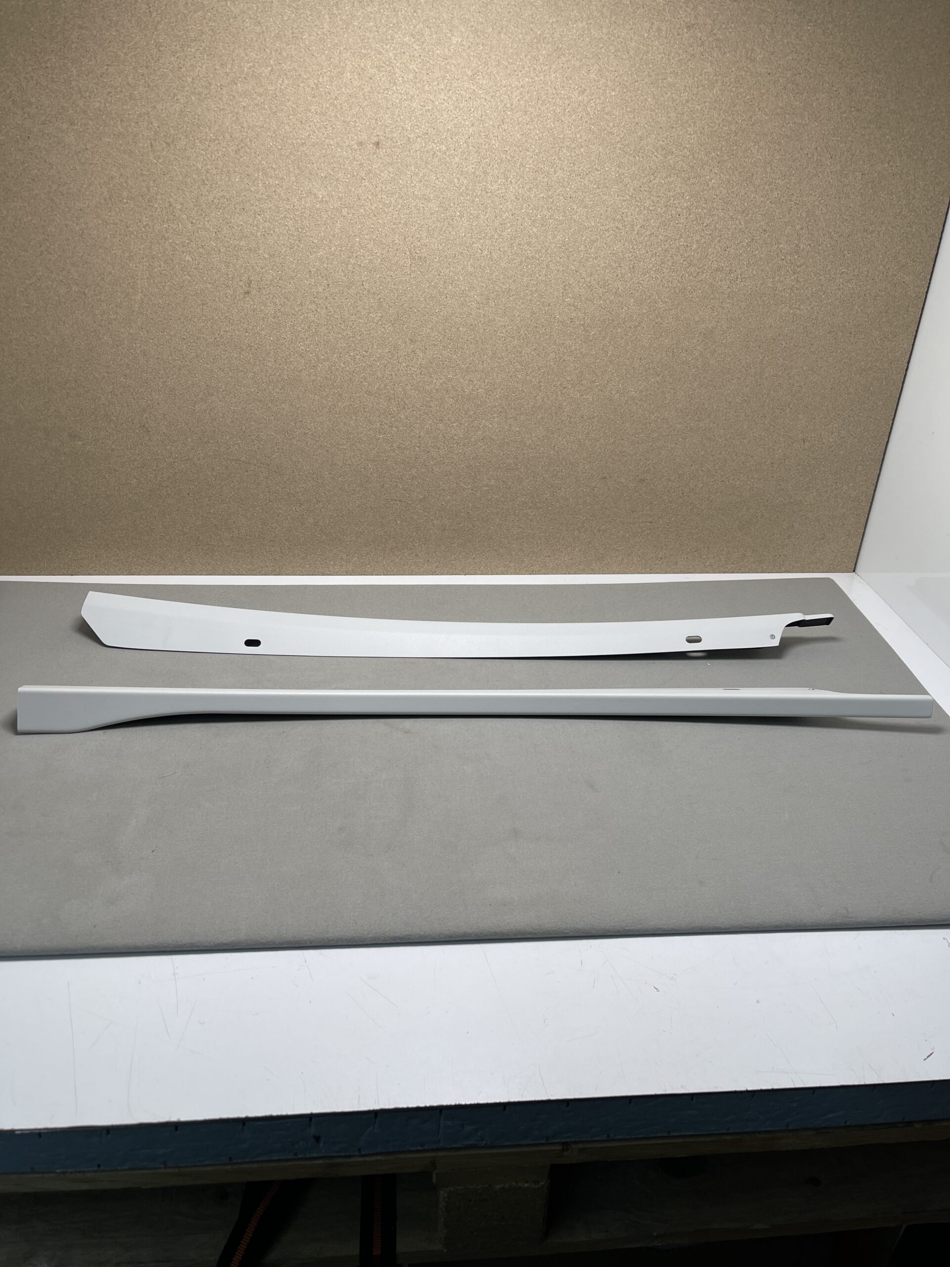 Remifront Fahrerhausverdunklungssystem für Fahrerhaus Frontscheibe rechts hellbeige