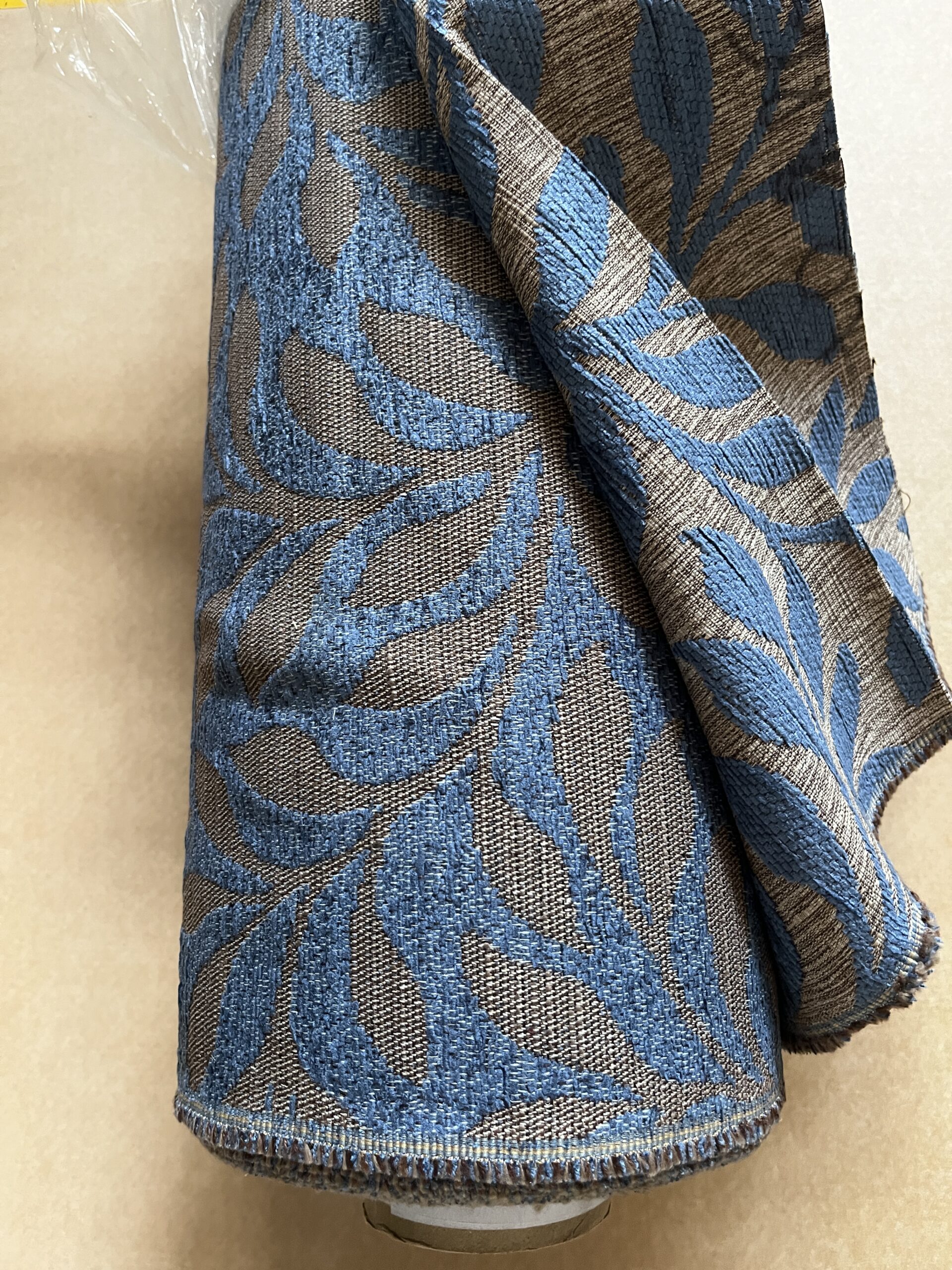 Ega 4000 Meterware Kissenstoff Dekostoff braun/grau blau Blumen Breite 140cm 10 Meter