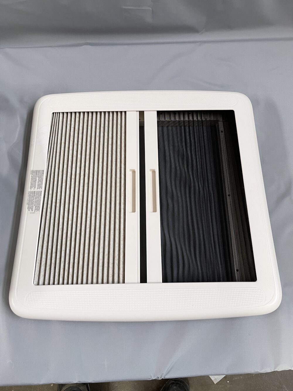 Dometic Mini Heki, Dachhaube für Ausschnitt 40 x 40 cm ohne Zwangsbelüftung