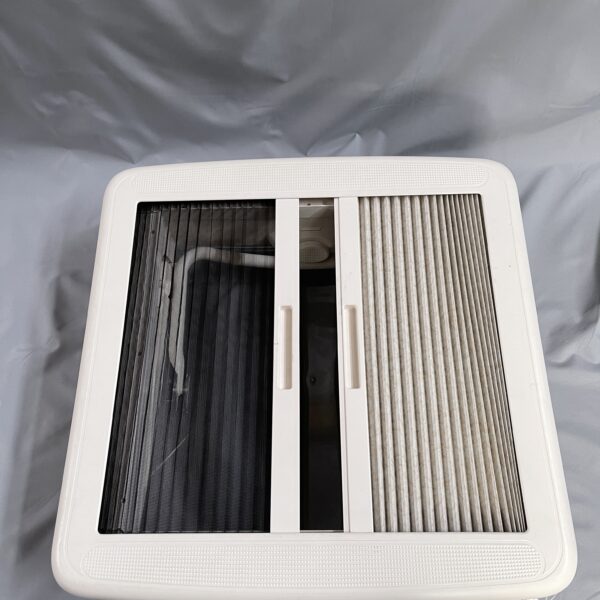 Dometic Mini Heki, Dachhaube für Ausschnitt 40 x 40 cm mit Zwangsbelüftung
