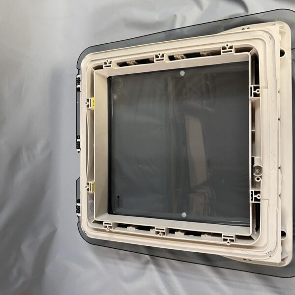 Außenhaube Dometic Mini Heki, Dachhaube für Ausschnitt 40 x 40 cm