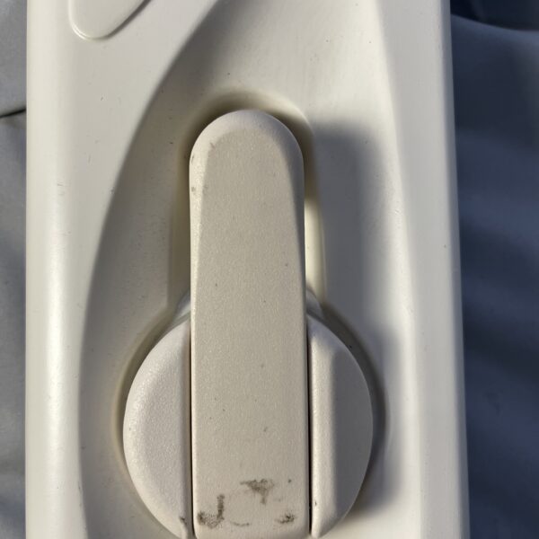 Dometic Heki 1 Innenrahmen für Dachhaube mit Gitter und Schrauben