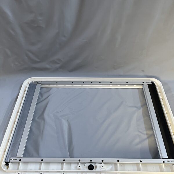 Dometic Heki 1 Innenrahmen für Dachhaube mit Gitter und Schrauben