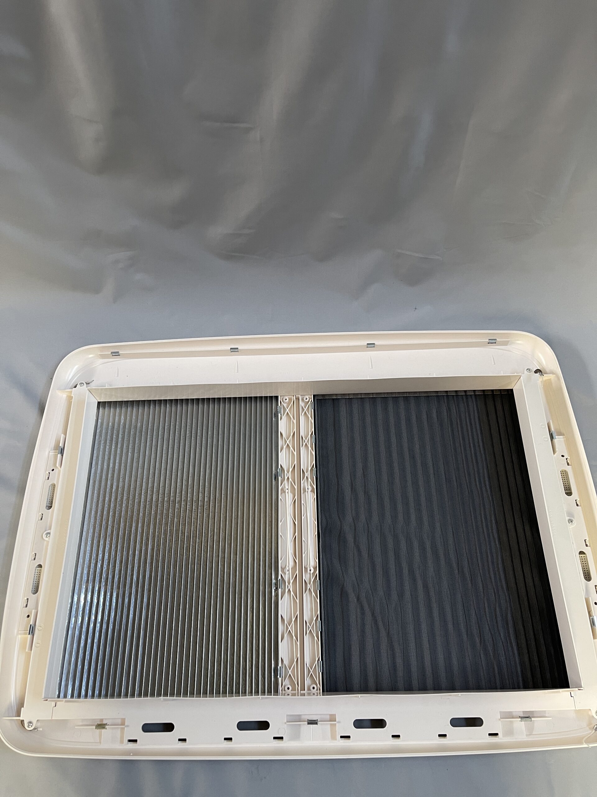 Dometic Midi Heki, Innenrahmen für Dachhaube für Ausschnitt 70 x 50 cm