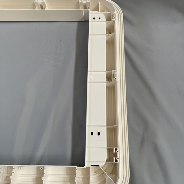 Dometic Heki 3 Außenrahmen für Dachhaube ohne Anbauteile RAL9001