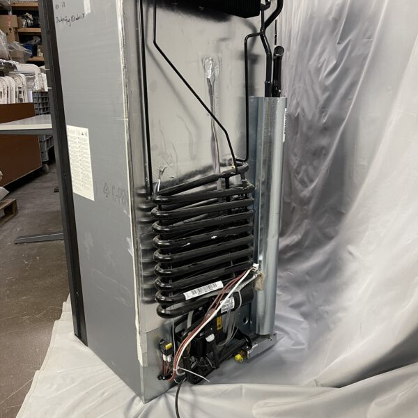 Absorberkühlschrank Dometic RMD 10.5XS Kühlschrank mit Gefrierfach 10-Series