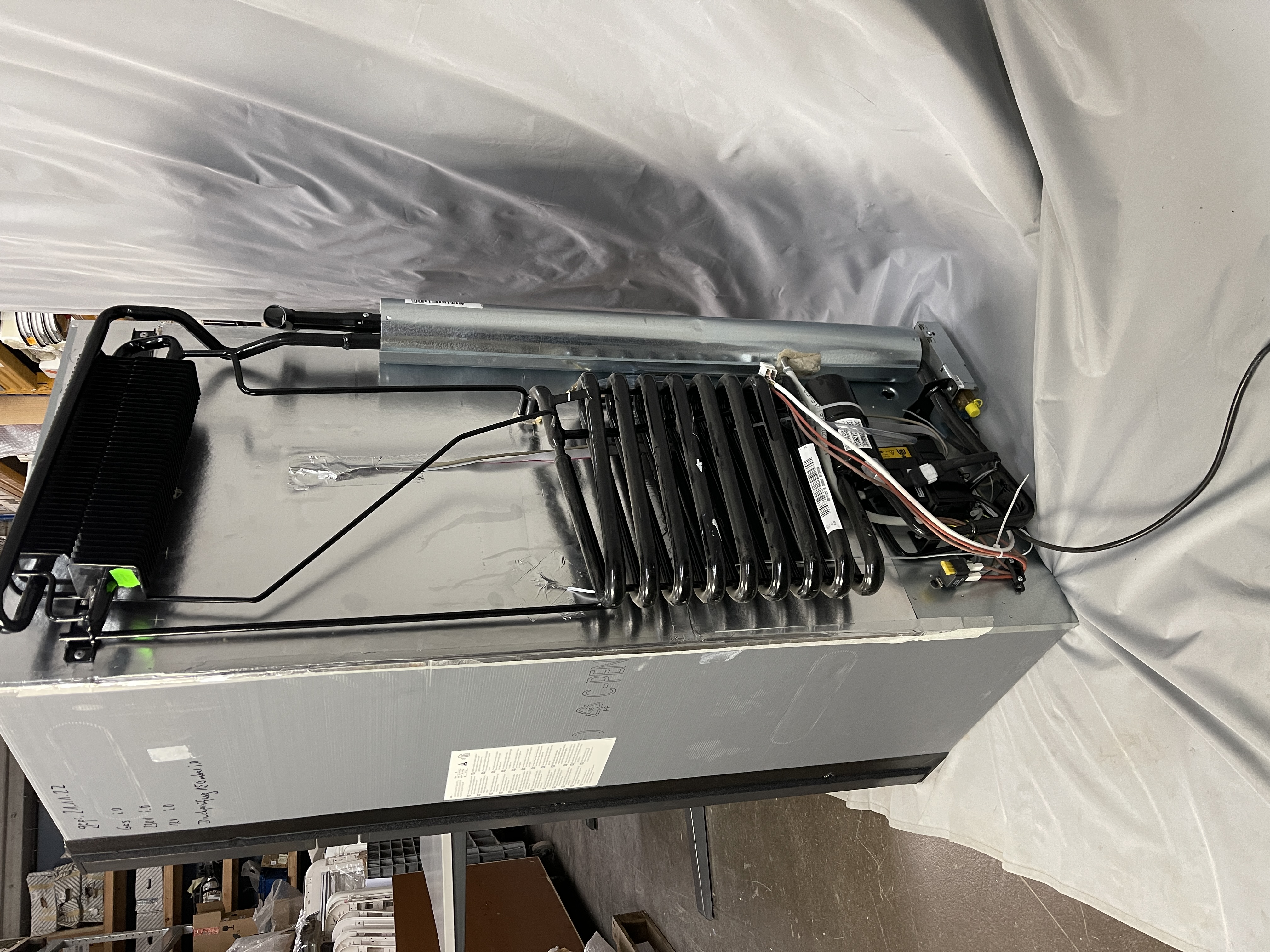 Absorberkühlschrank Dometic RMD 10.5XS Kühlschrank mit Gefrierfach 10-Series