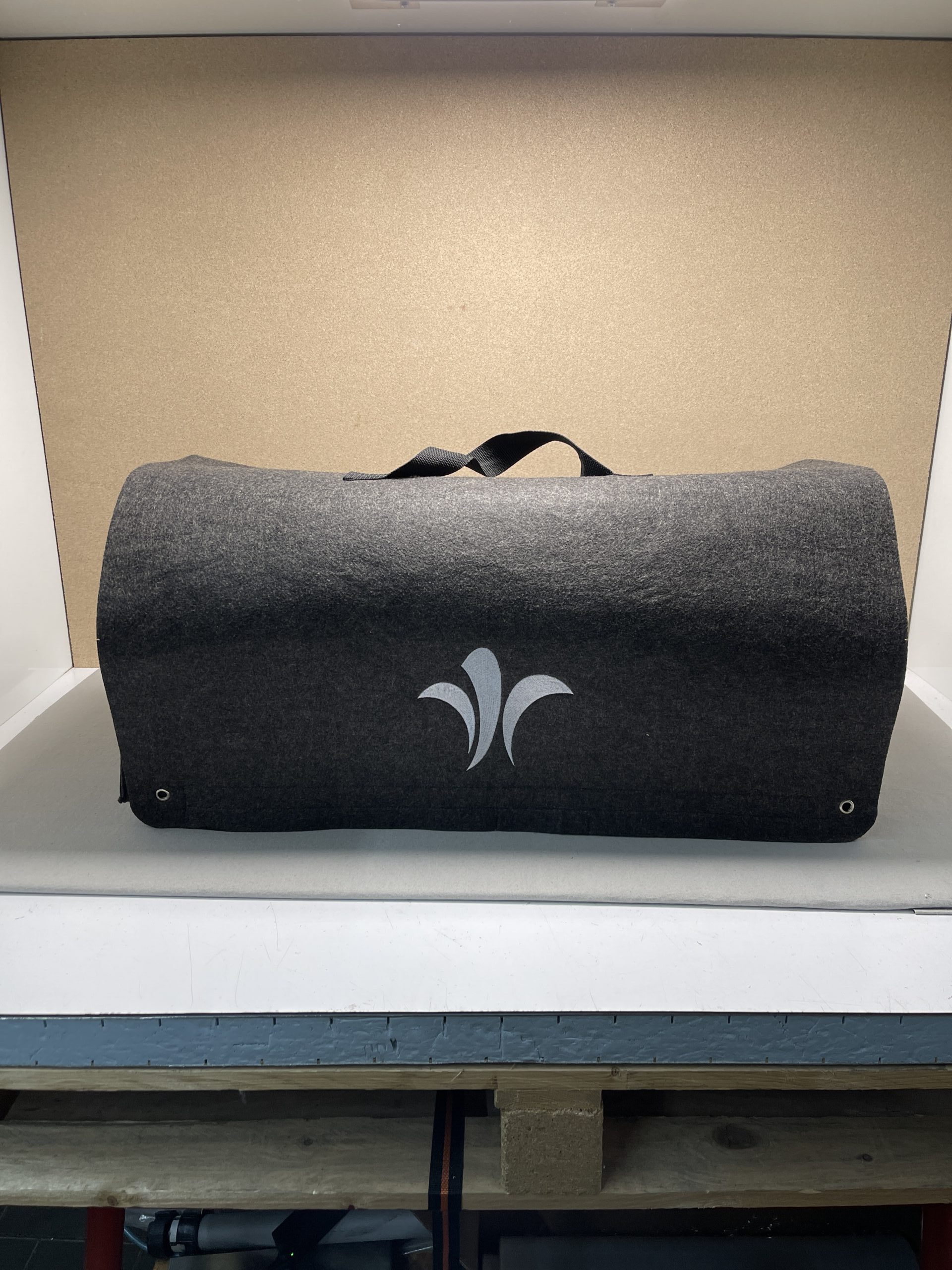 Zubehörtasche mit Klettverschluss & Niesmann & Bischoff Logo