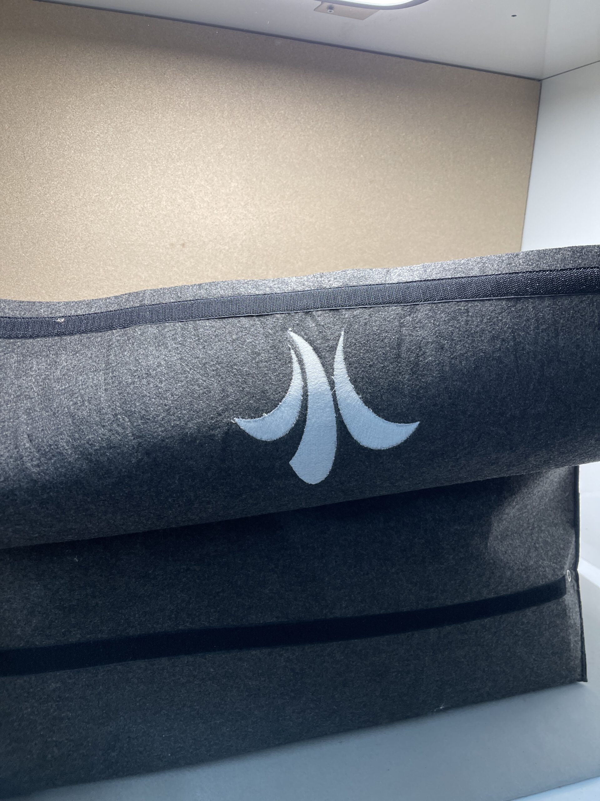 Zubehörtasche mit Klettverschluss & Niesmann & Bischoff Logo