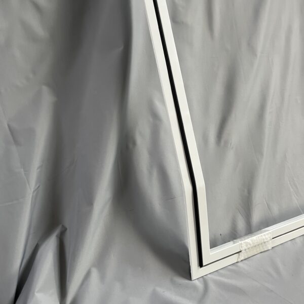 Klappenrahmen 850x1069mm - Winkel untere Kante 15° - weiß - Niesmann & Bischoff