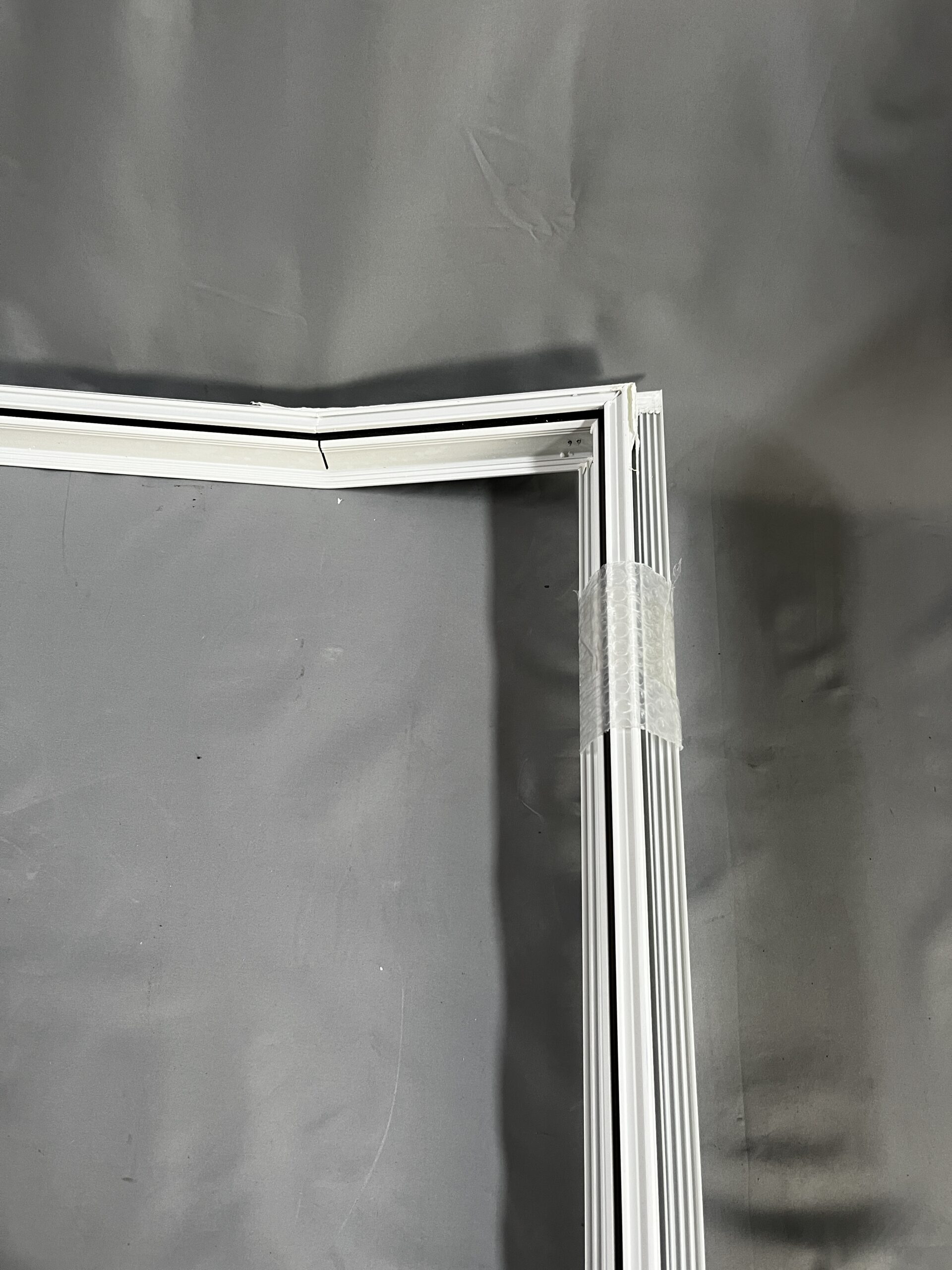 Klappenrahmen 850x1069mm - Winkel untere Kante 15° - weiß - Niesmann & Bischoff