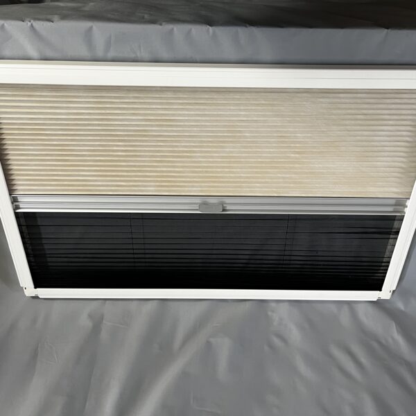 Remis Kombi-Rollo Verdunklung und Fliegenschutz ca. 1050x650 mm