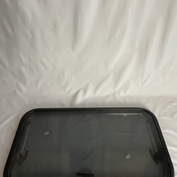 Dometic Ausstellfenster mit Rahmen, 800 x 450 mm, schwarz getönt