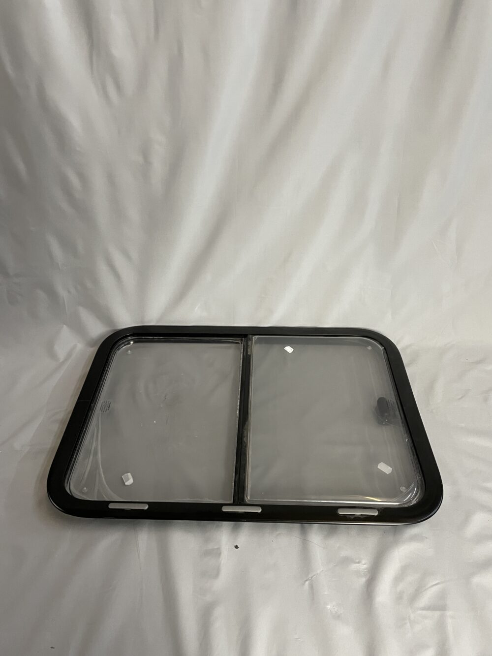 Ausstellfenster mit Rahmen, Dometic, 900 x 520 mm, schwarz getönt