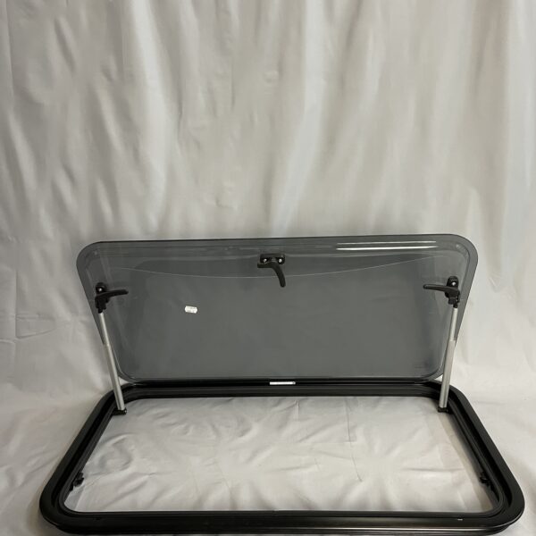 Ausstellfenster Dometic S7 P 700 x 400 mm, schwarz getönt