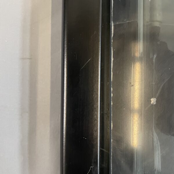 Ausstellfenster mit Rahmen als Ersatzteilspender, 800 x 450 mm, Undicht!