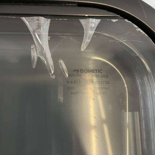 Ausstellfenster mit Rahmen, Dometic, 800 x 450 mm, schwarz getönt