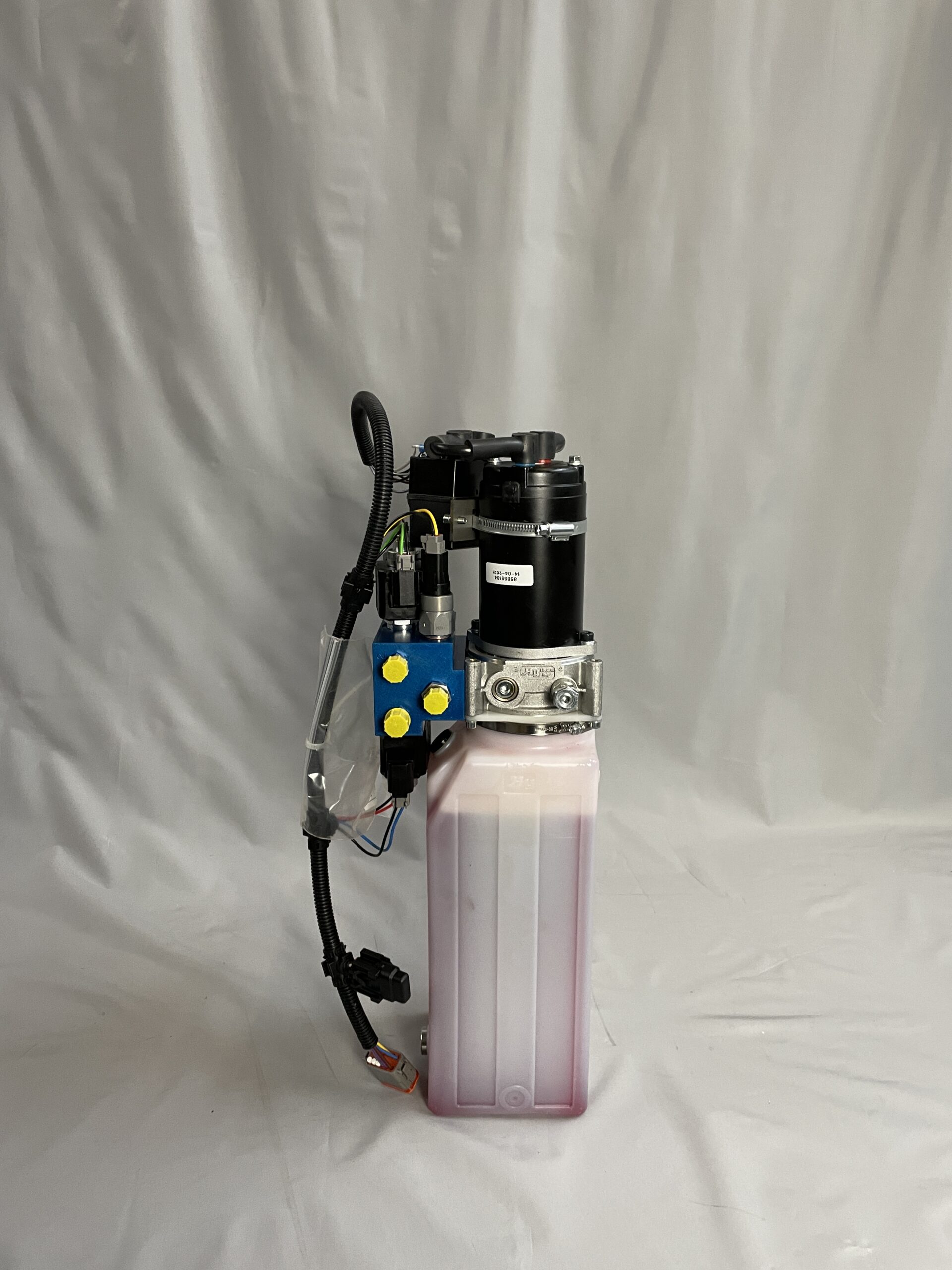 Hydraulik -Pumpe mit Verteiler und Öltank von Ravioli, Model ETLD18A1