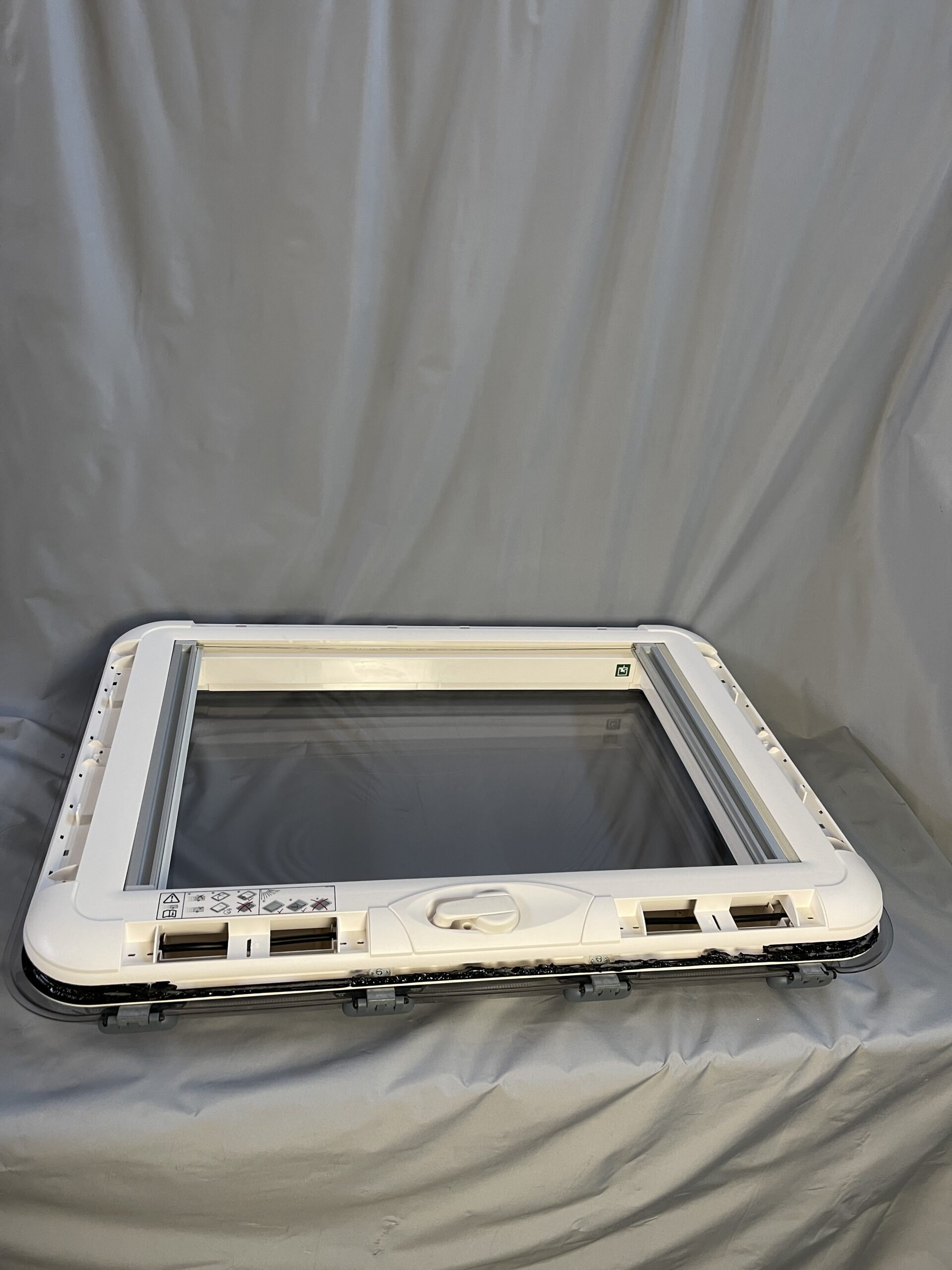 Dometic Heki 3 Dachhaube ohne Befestigungsmaterial