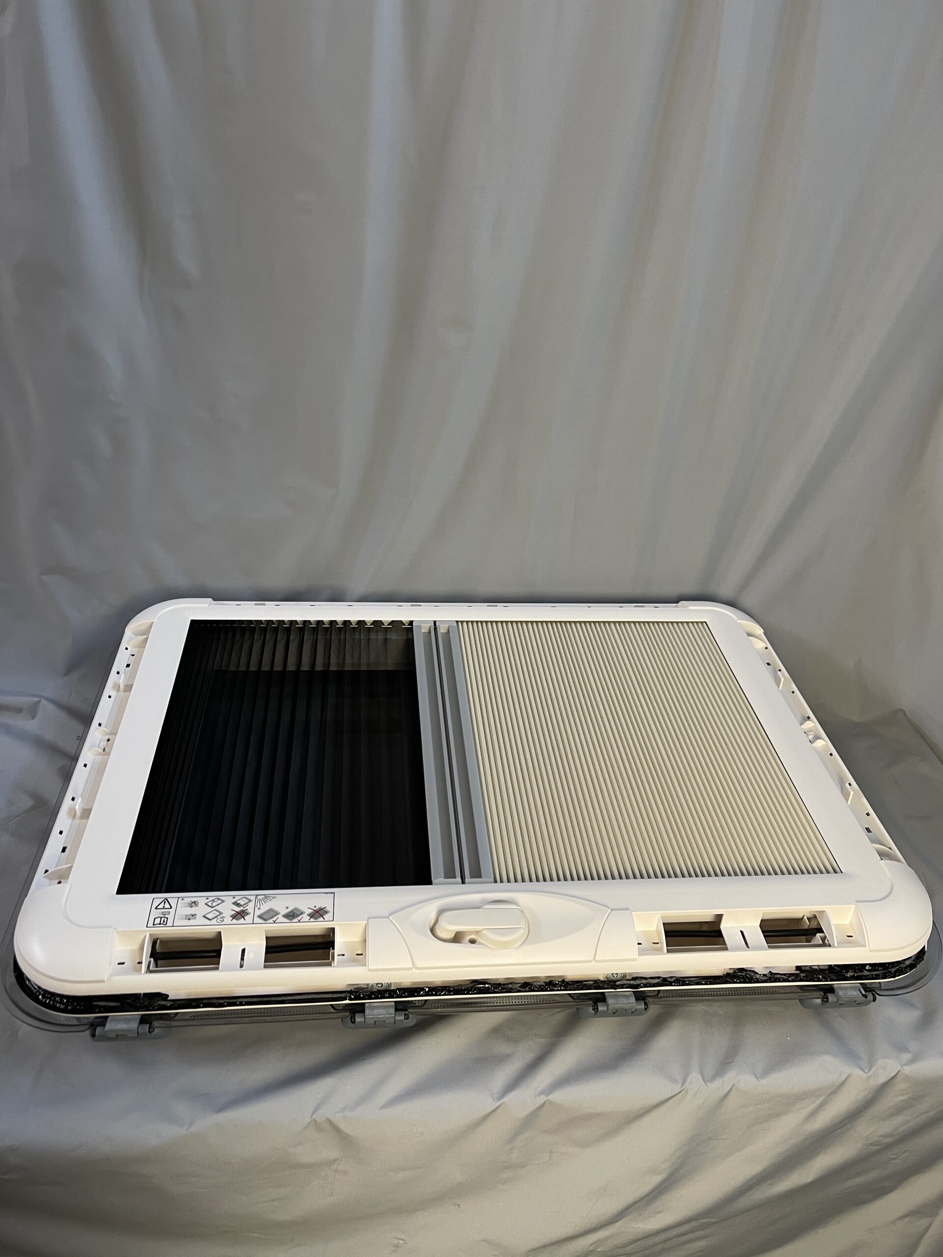 Dometic Heki 3 Dachhaube ohne Befestigungsmaterial