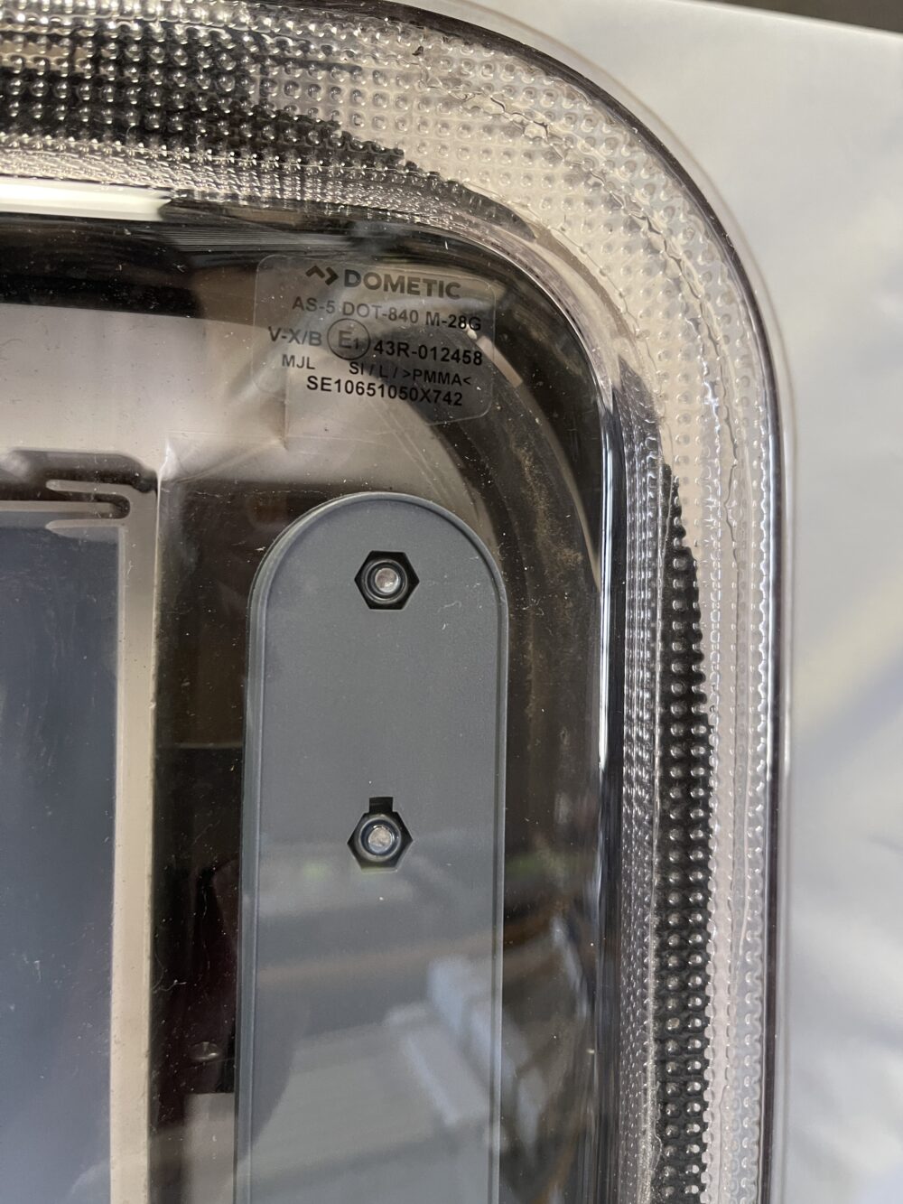 Dometic Heki 3 Dachhaube ohne Befestigungsmaterial