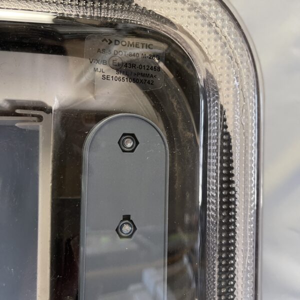 Dometic Heki 3 Dachhaube ohne Befestigungsmaterial