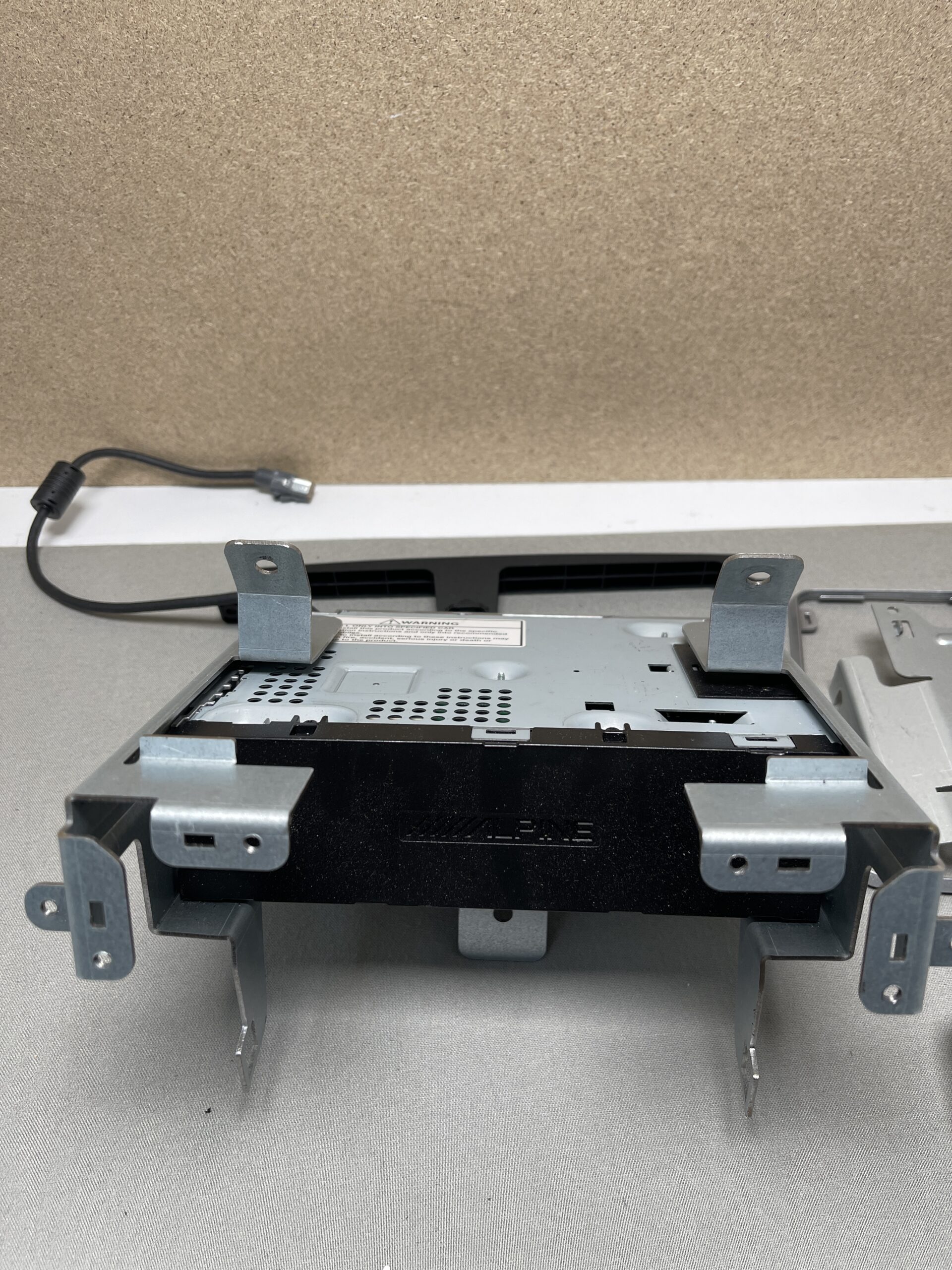 Alpine X902 "Ersatzteillager" für Bastler