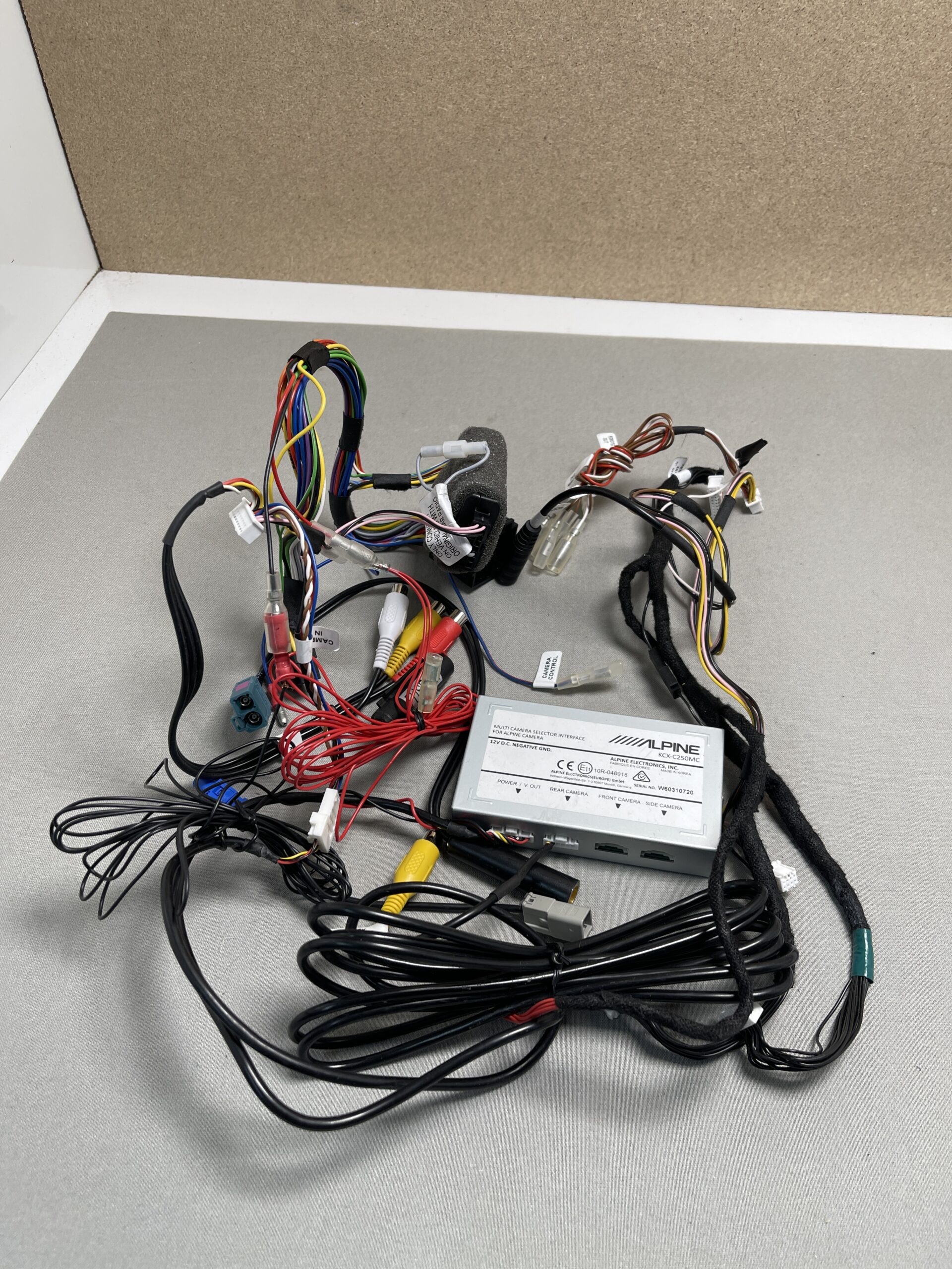 Alpine X902 "Ersatzteillager" für Bastler