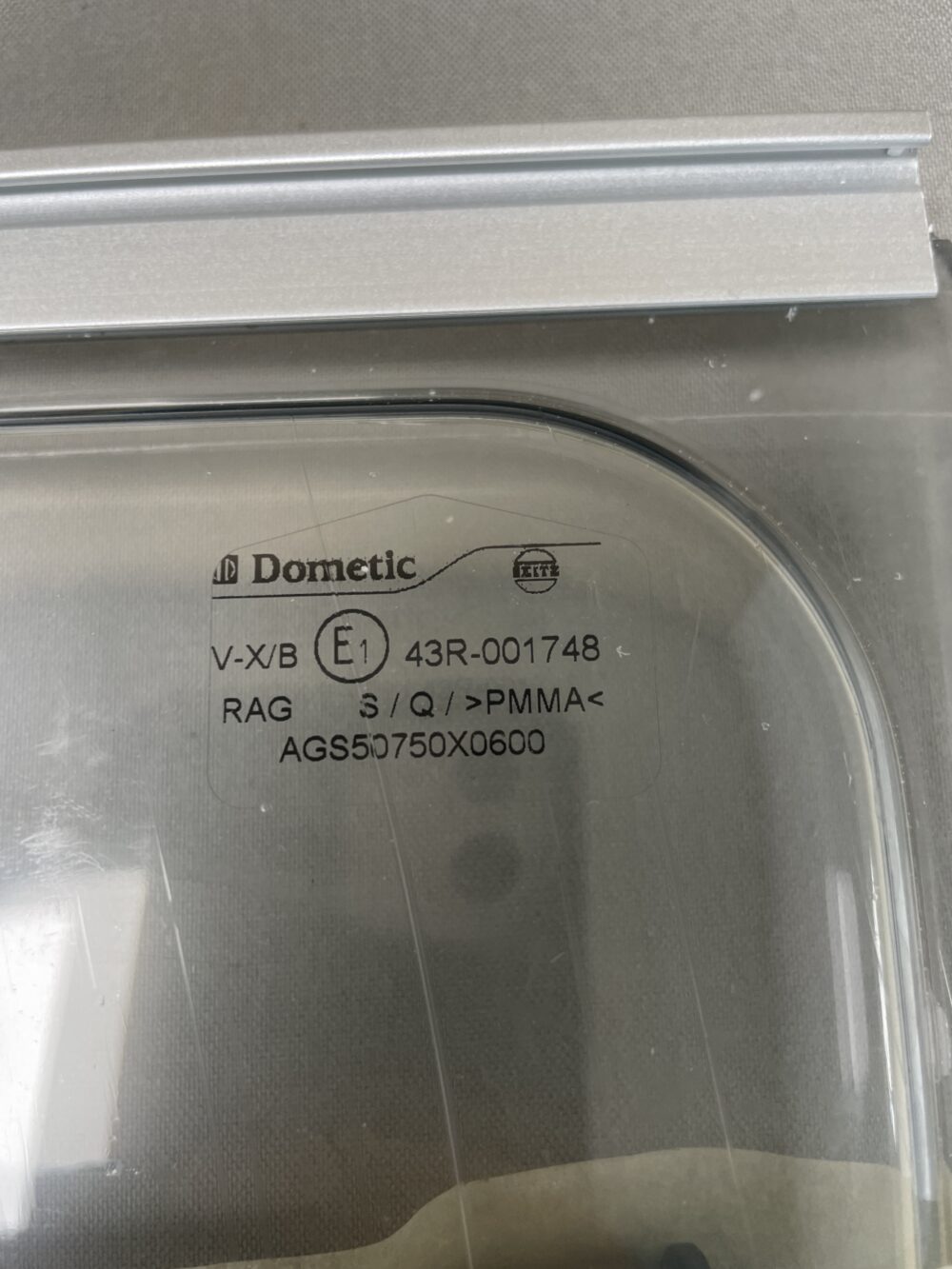 Ersatzscheibe für Dometic  S4 Fenster für Ausschnittsmaß 750x600 mm