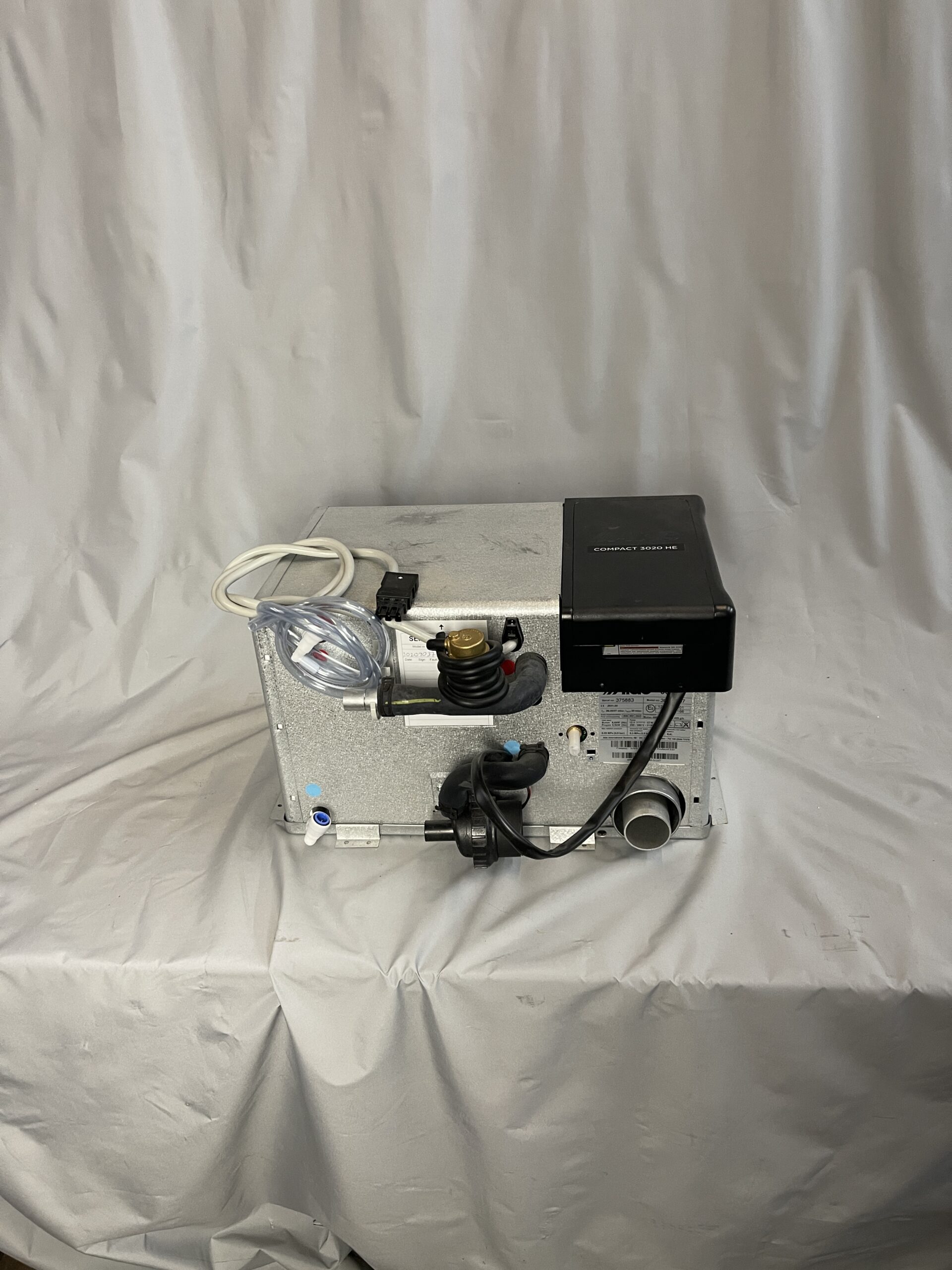 Alde Heizung Compact 3020 HE inkl. Zubehör