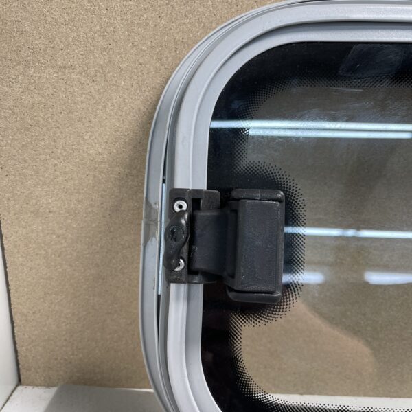 Mekuwa Aluminium Schiebefenster (Schräge Seite) 900x300 grau