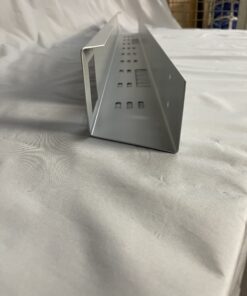 Schreibtisch Kabelwanne horizontal silber inkl. Anleitung + Schrauben