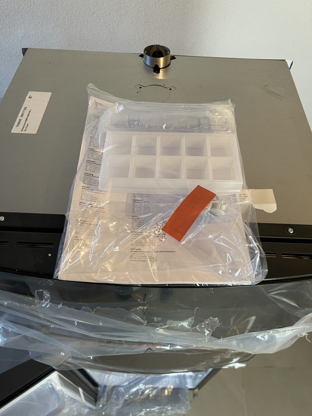 Dometic RMDT 8505 Kühlschrank mit Gefrierfach und Backofen