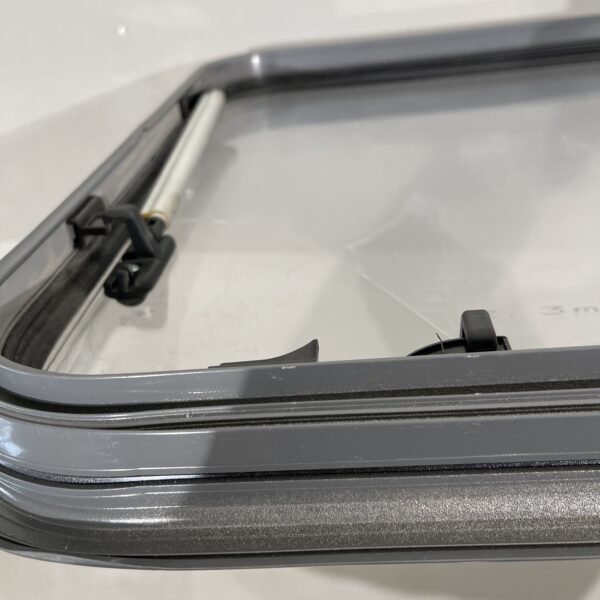 Dometic Ausstellfenster  1000x510mm grau mit Zentralverriegelung