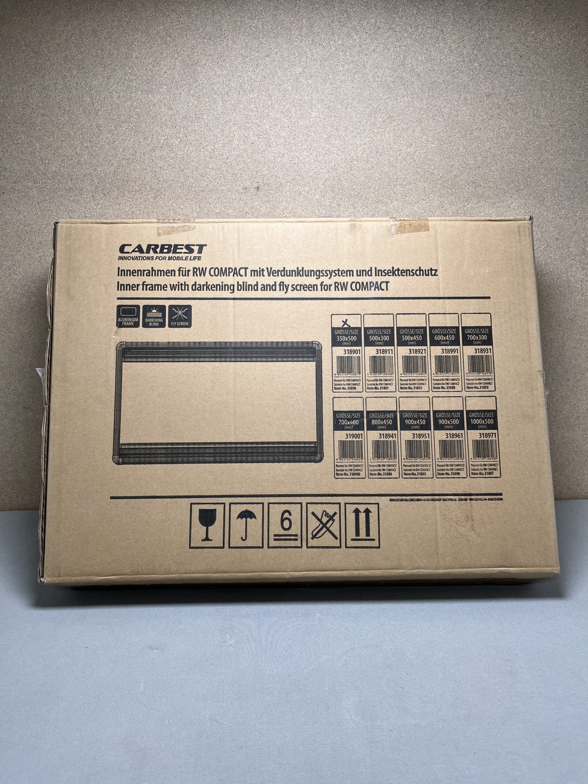 Carbest Innenrahmen RW Compact mit Verdunklungssystem und Insektenschutz 350x500