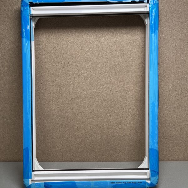 Carbest Innenrahmen RW Compact mit Verdunklungssystem und Insektenschutz 350x500