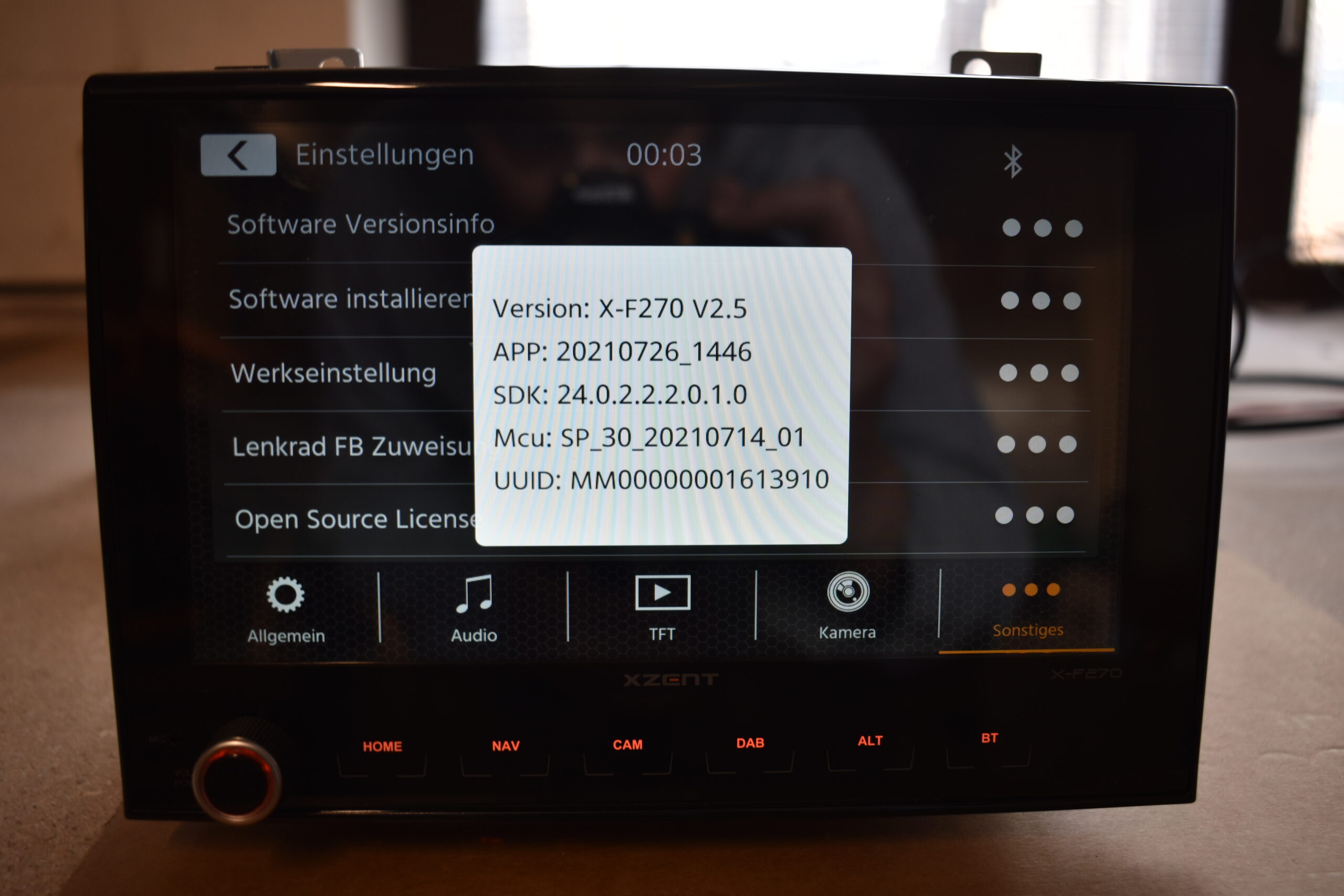 Zenec X-F270 Navigationsgerät