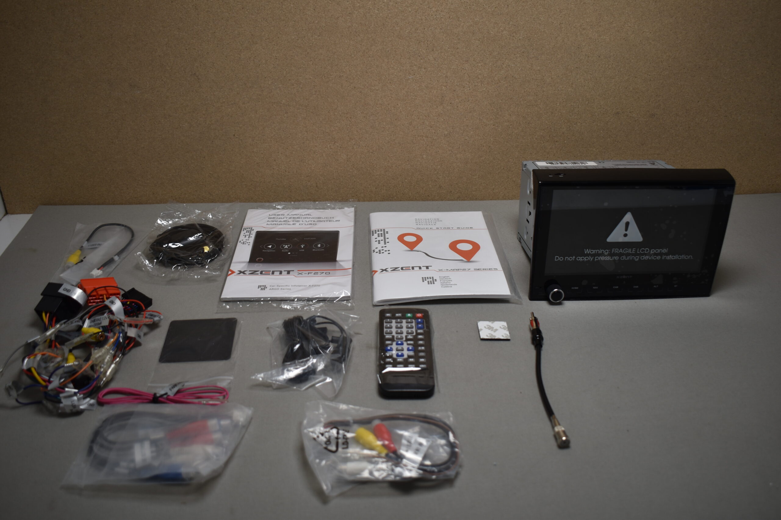 Zenec X-F270 Navigationsgerät