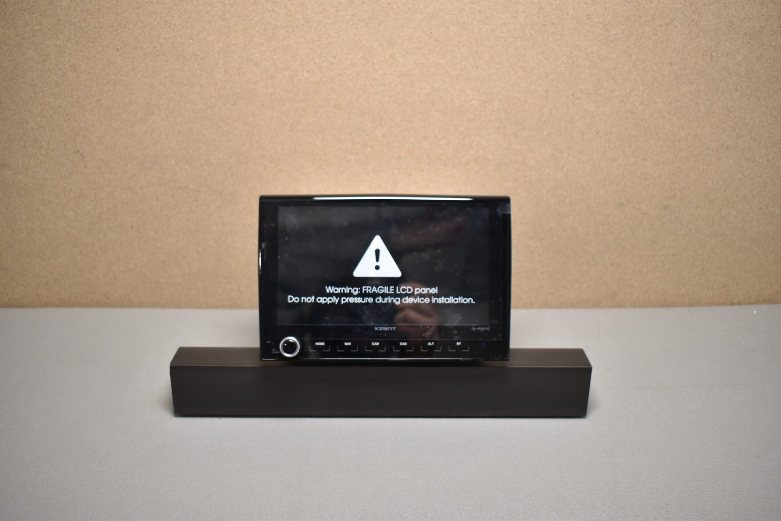 Zenec X-F270 Navigationsgerät