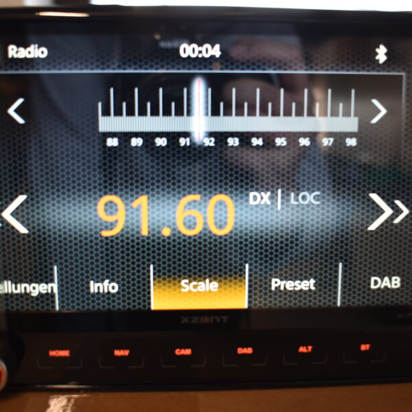 Zenec X-F270 Navigationsgerät