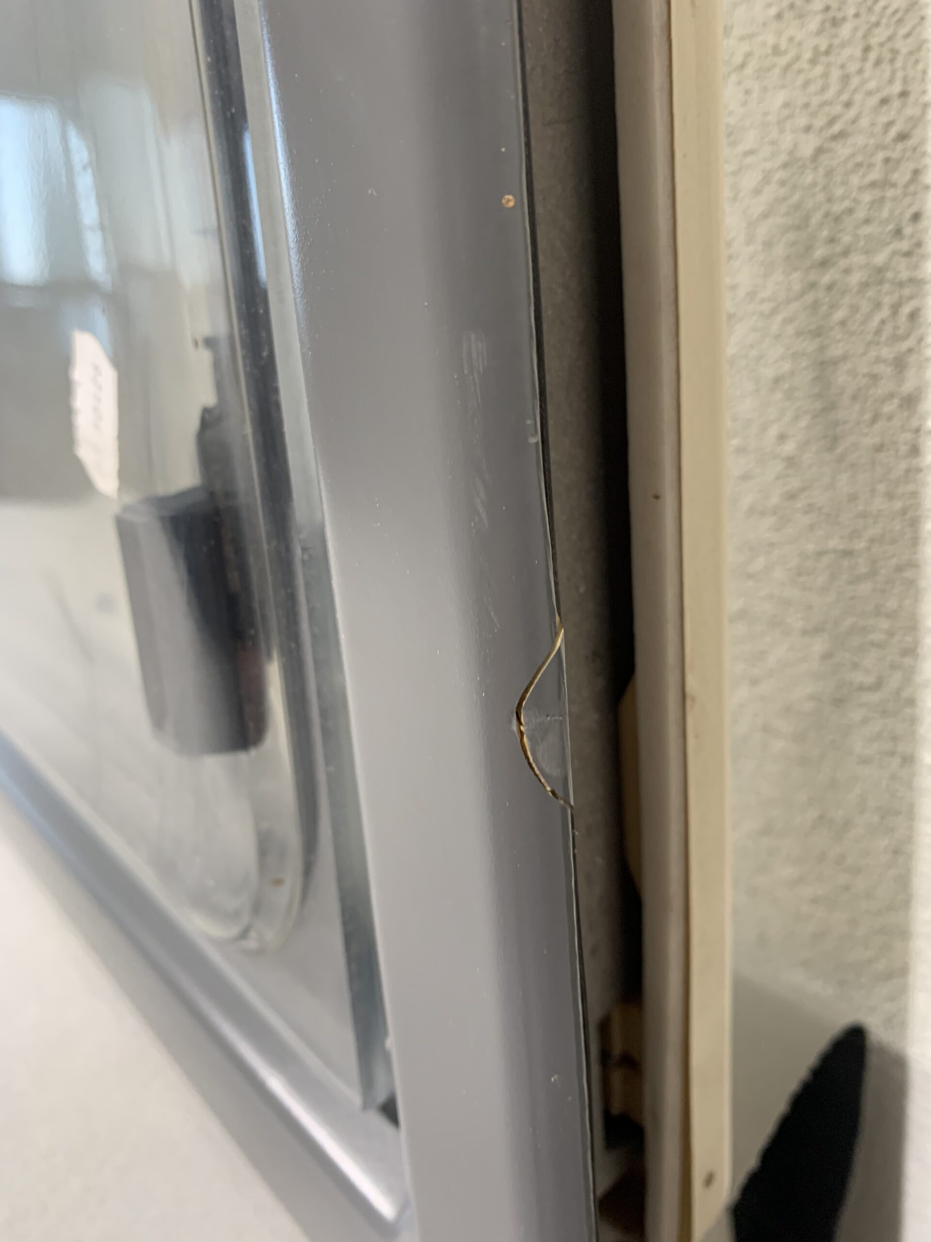 Dometic S4 Ausstellfenster 1450mm x 600mm, mit Rollo und Fliegennetz