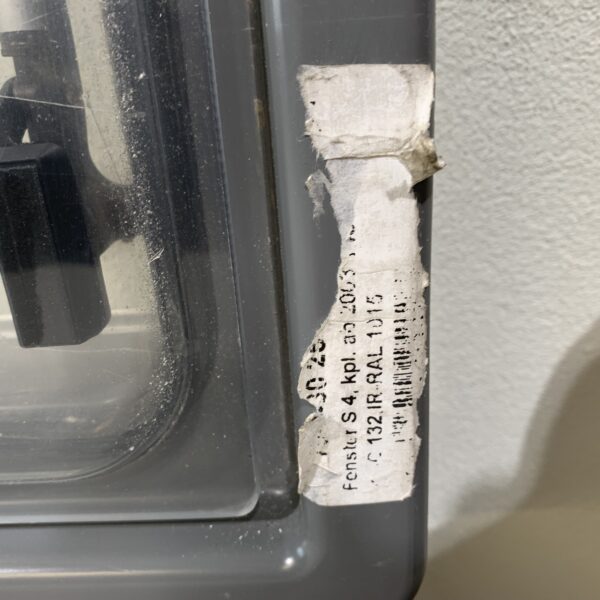 Dometic S4 Ausstellfenster 1450mm x 700mm, mit Rollo und Fliegennetz