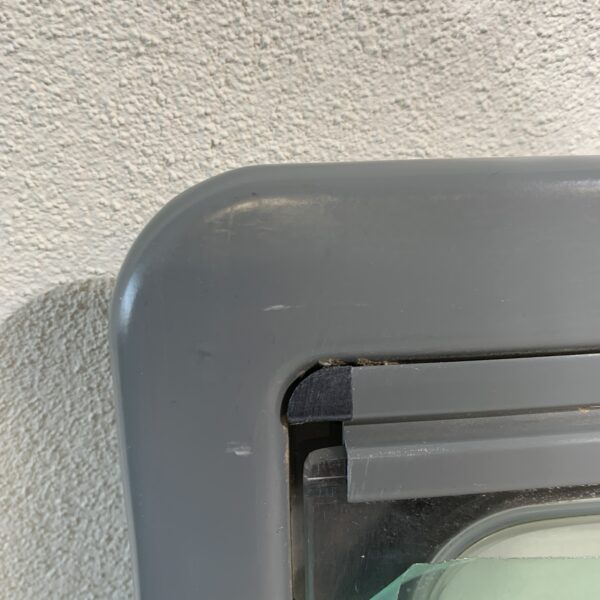 Dometic Ausstellfenster S4 grau 1300mm x 600mm