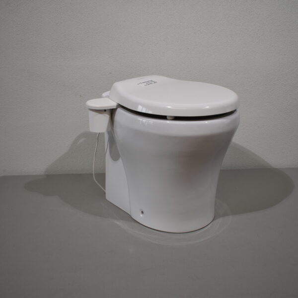 Dometic Toilette MasterFlush Modell 8640