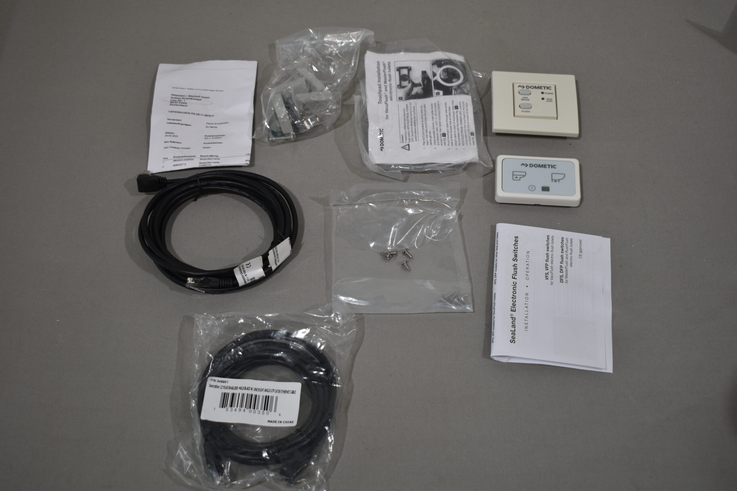 Dometic Toilette MasterFlush Modell 8640