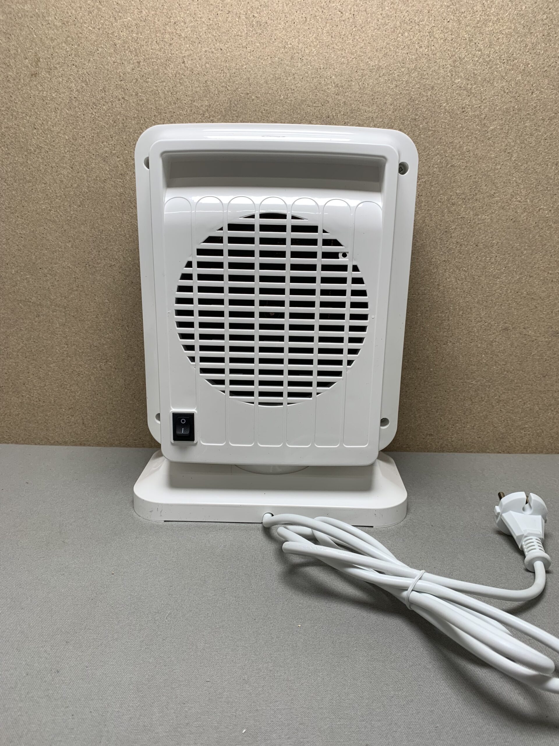 Carbest Heizlüfter 230V mit LED-Display