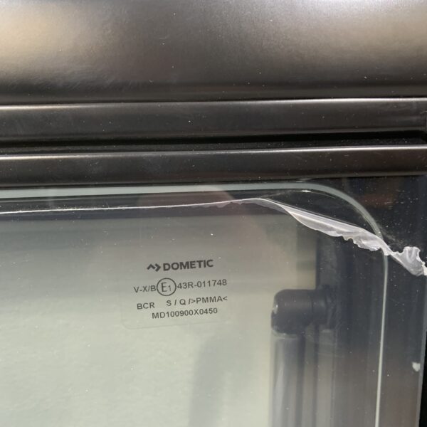 Dometic Ausstellfenster S4 900x450mm mit Innenrahmen