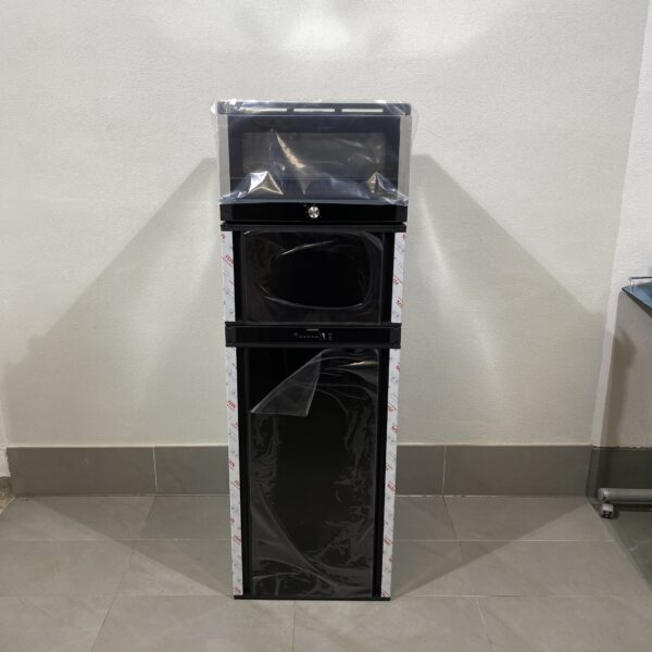 Dometic RMDT 10.5 x Kühlschrank mit Gefrierfach und Backofen