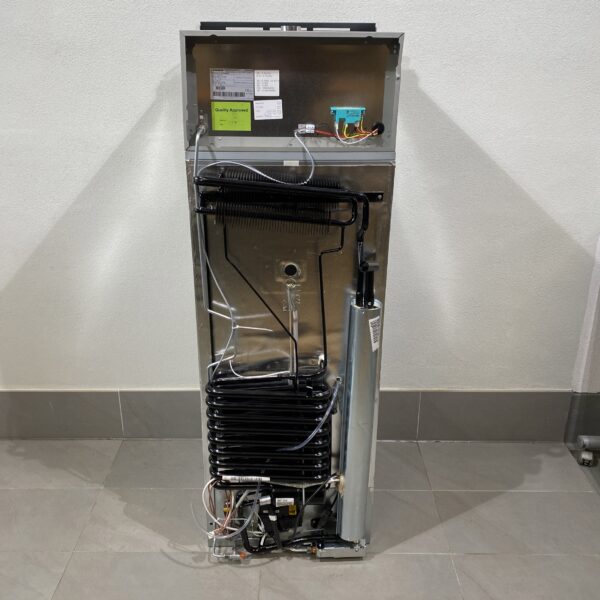 Dometic RMDT 10.5 x Kühlschrank mit Gefrierfach und Backofen